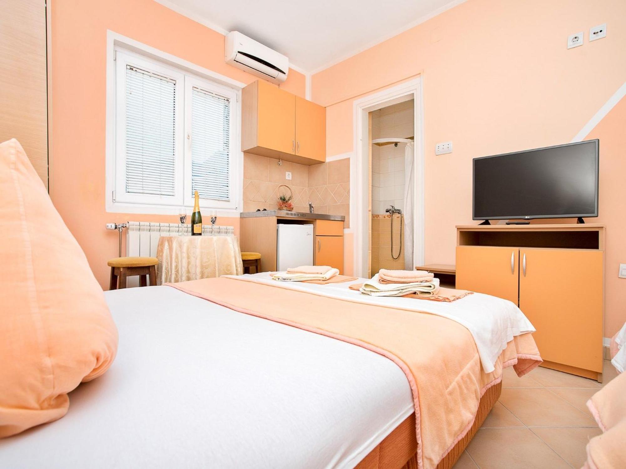 Apartments Mik5 - Famous Beach Jaz Будва Номер фото